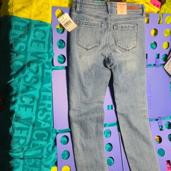 Blank NYC Skinny Jeans - Picture 2 of 3